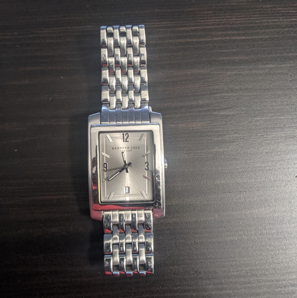 Kenneth Cole watch